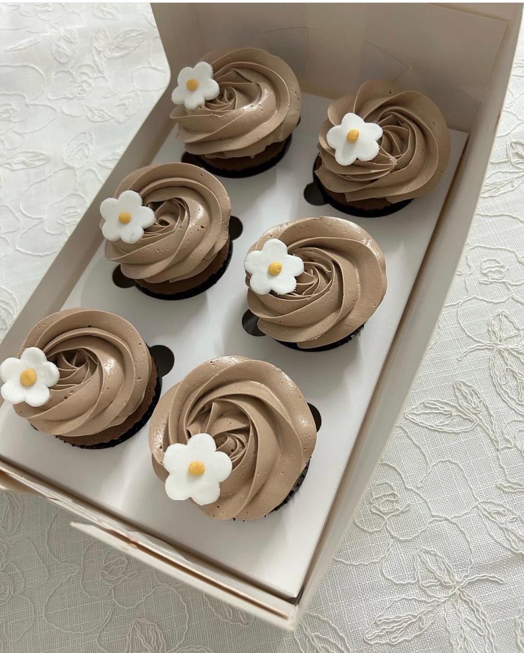 Chocolate Mousse Cupcake